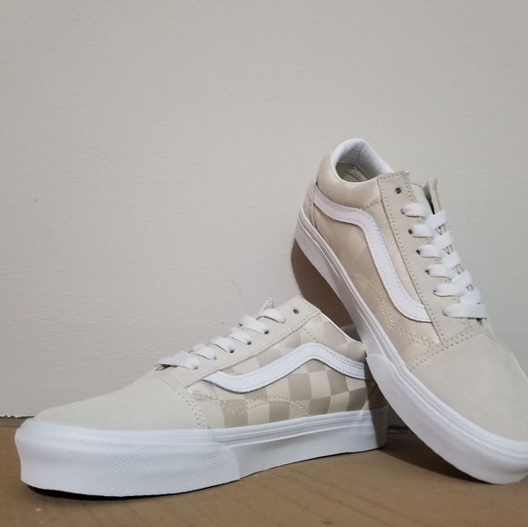 NEW! Vans Cream Checkered Old Skool Sneakers Sz 7.5 NWT - Picture 6 of 9